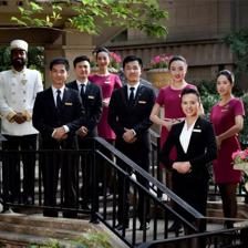 藍光進化論 以“兩只手”卡位現代服務業，物業管理搶灘萬億級藍海市場